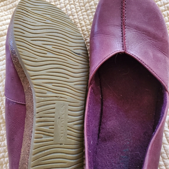 Stegman Purple Leather Women's Shoes - Picture 5 of 5